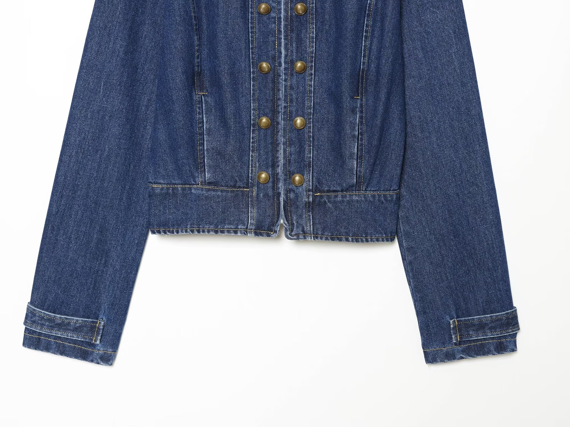 Women's long sleeved O Neck denim jacket