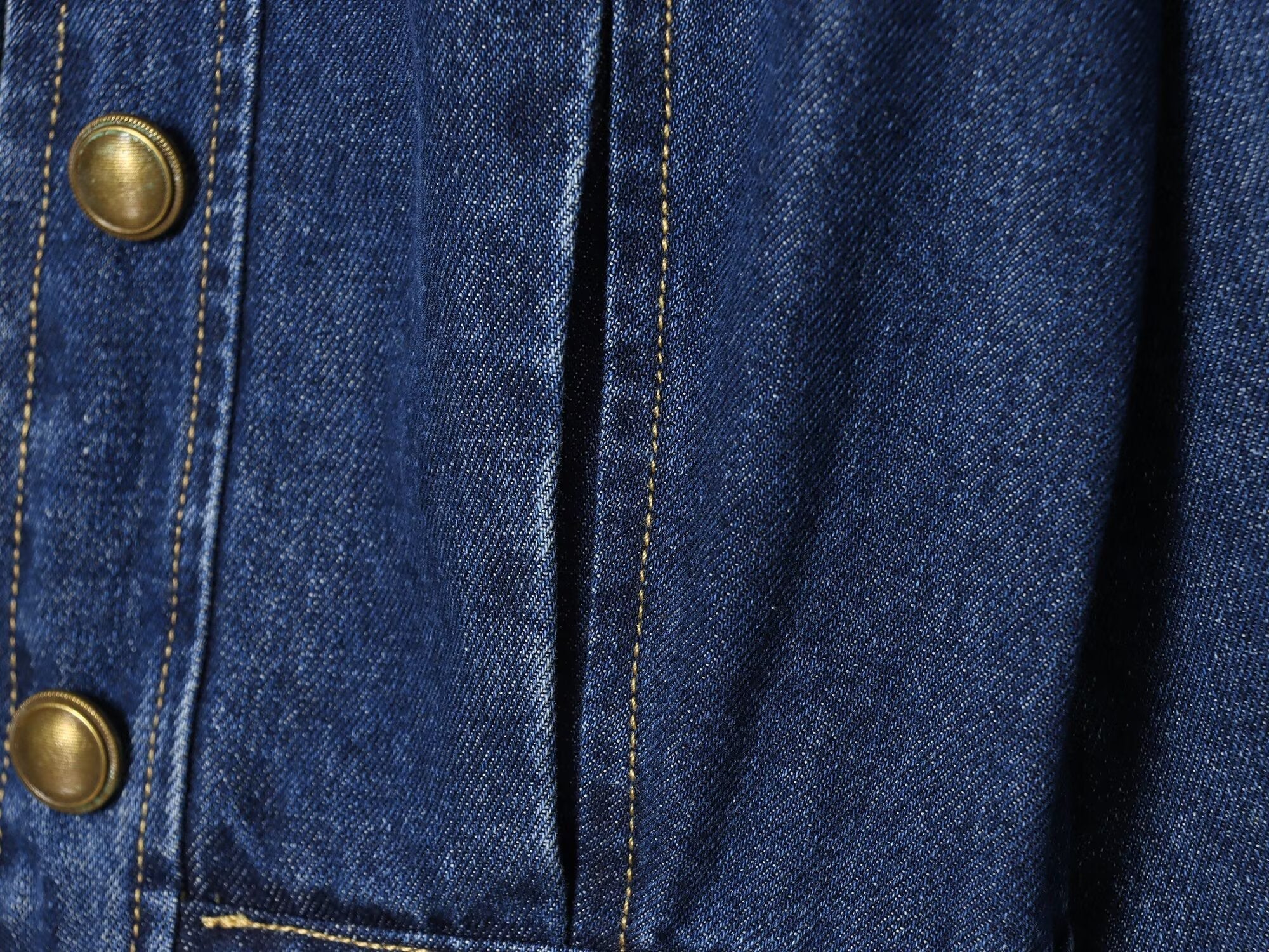 Women's long sleeved O Neck denim jacket