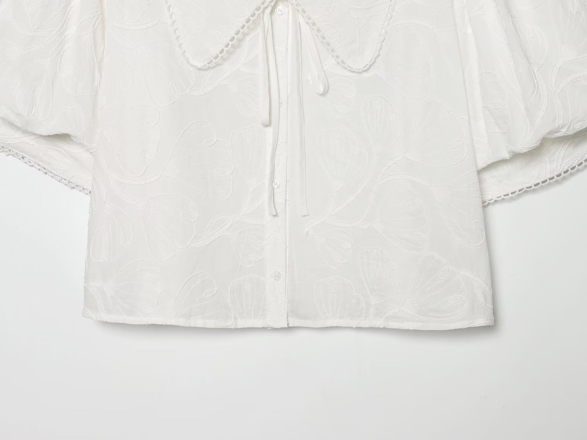 Women's Small Round Lapel Lace up Shirt