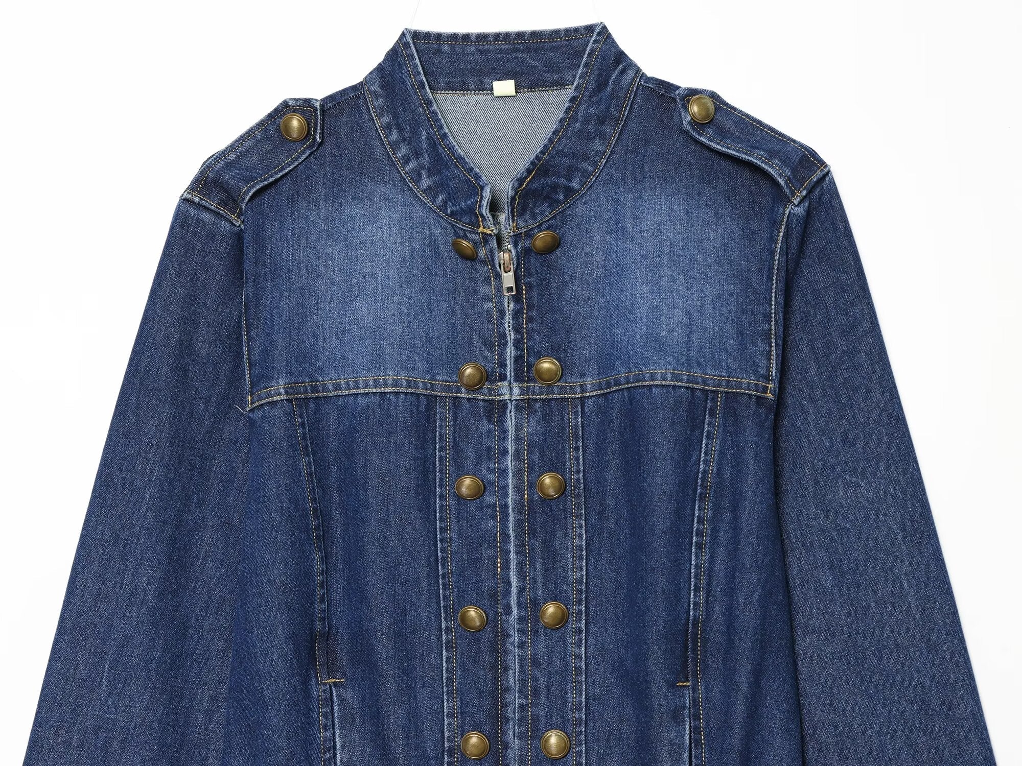 Women's long sleeved O Neck denim jacket