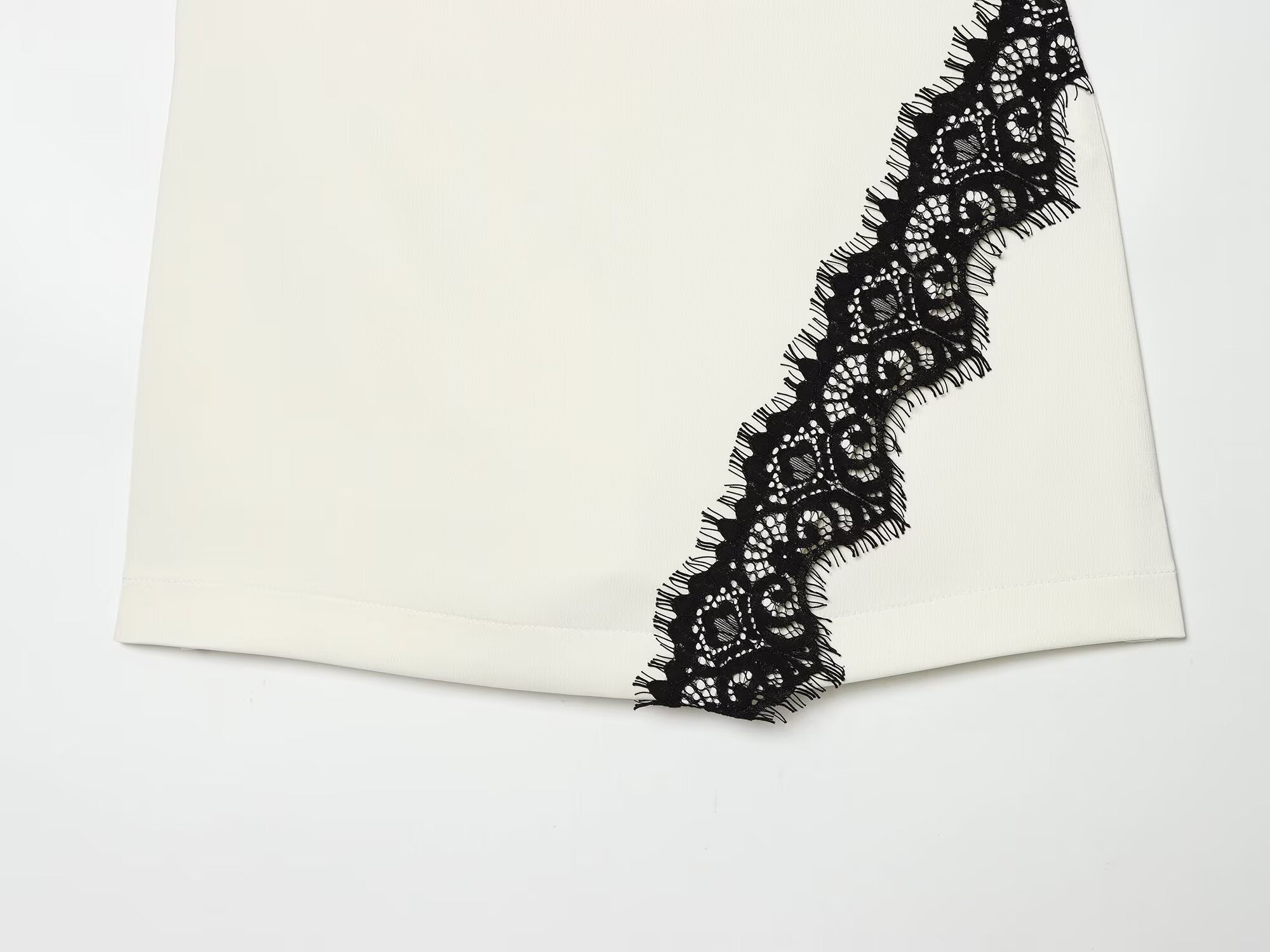 2026 Women's Lace Decorative Slim Mini Skirt